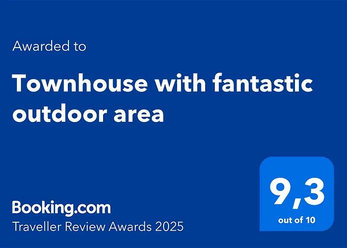 Townhouse With Fantastic Outdoor Area