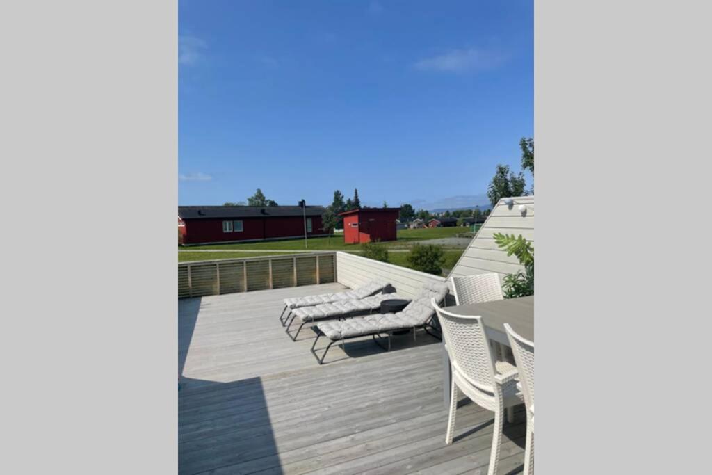 Townhouse With Fantastic Outdoor Area Holiday home *
